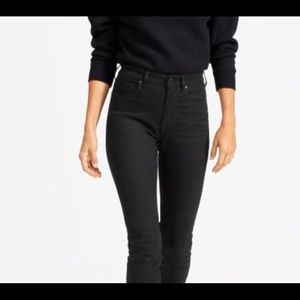 High waisted black skinny jeans. Never worn.